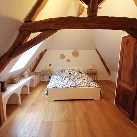Gite Avec Vue Sur L'Indre Artannes-sur-Indre Exterior foto